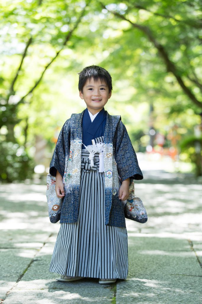 男の子の七五三はいつ行うもの これを抑えれば完璧 時期や親の衣装を解説します お衣裳さわらぎ