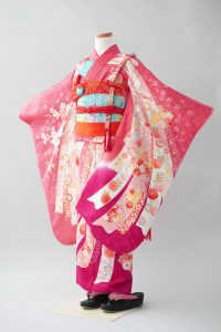 7歳女の子　ピンク桜熨斗目